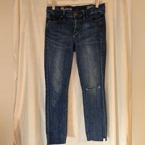 Madewell Dark Blue Skinny Jeans with Distressed Knee